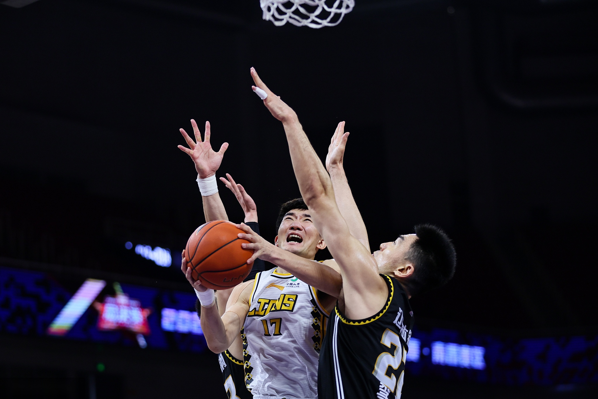 高芙手感滚烫，带领金州勇士小胜广厦男篮，赛后一句话霸气侧漏(心心骂壮壮完整版)